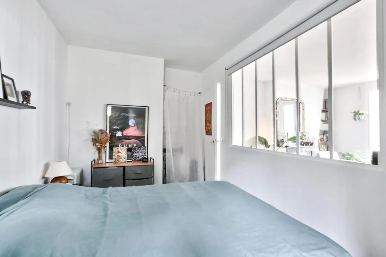 Cozy Apartment For 2 People - Paris 20 0*,  France